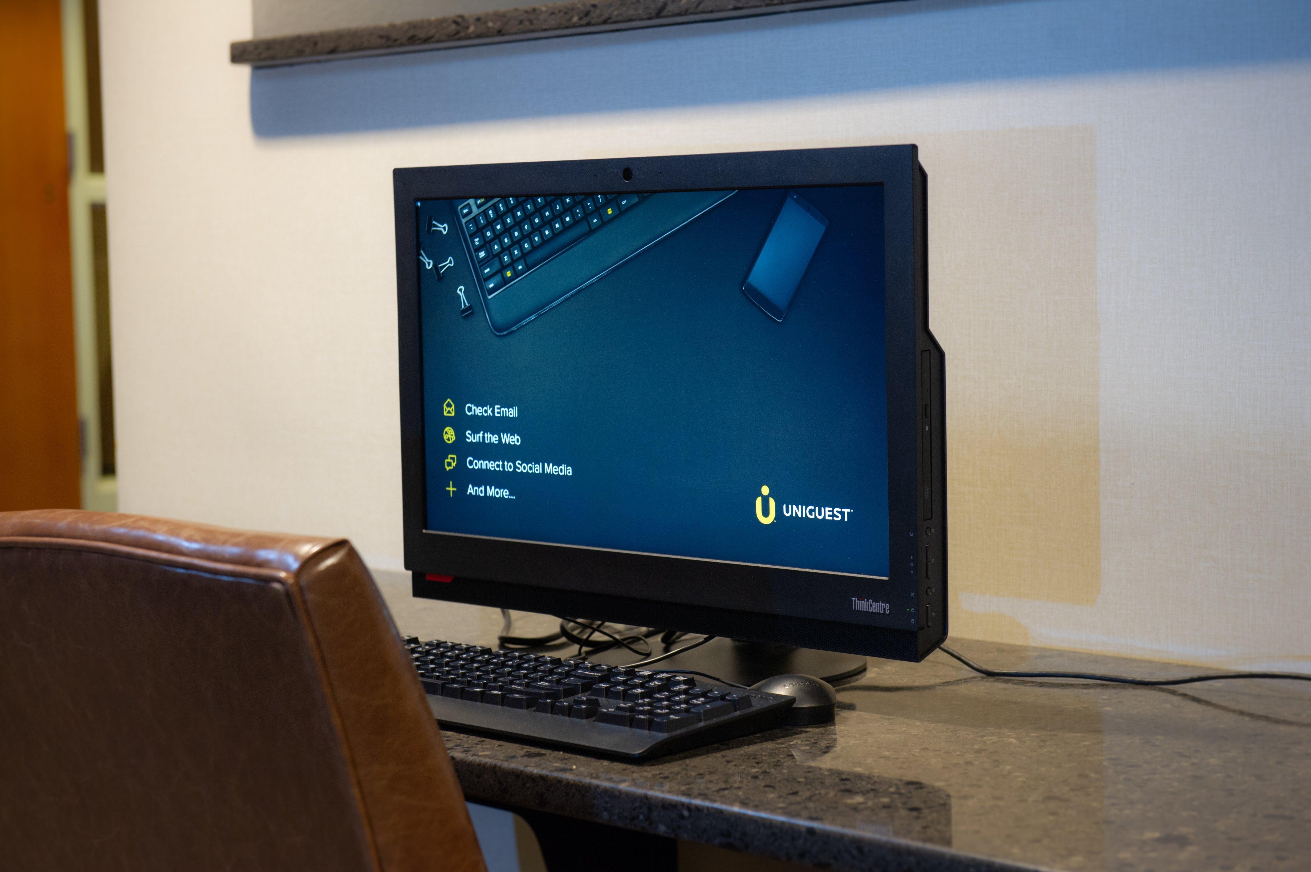 Holiday Inn Express & Suites Hayward By Ihg Екстер'єр фото