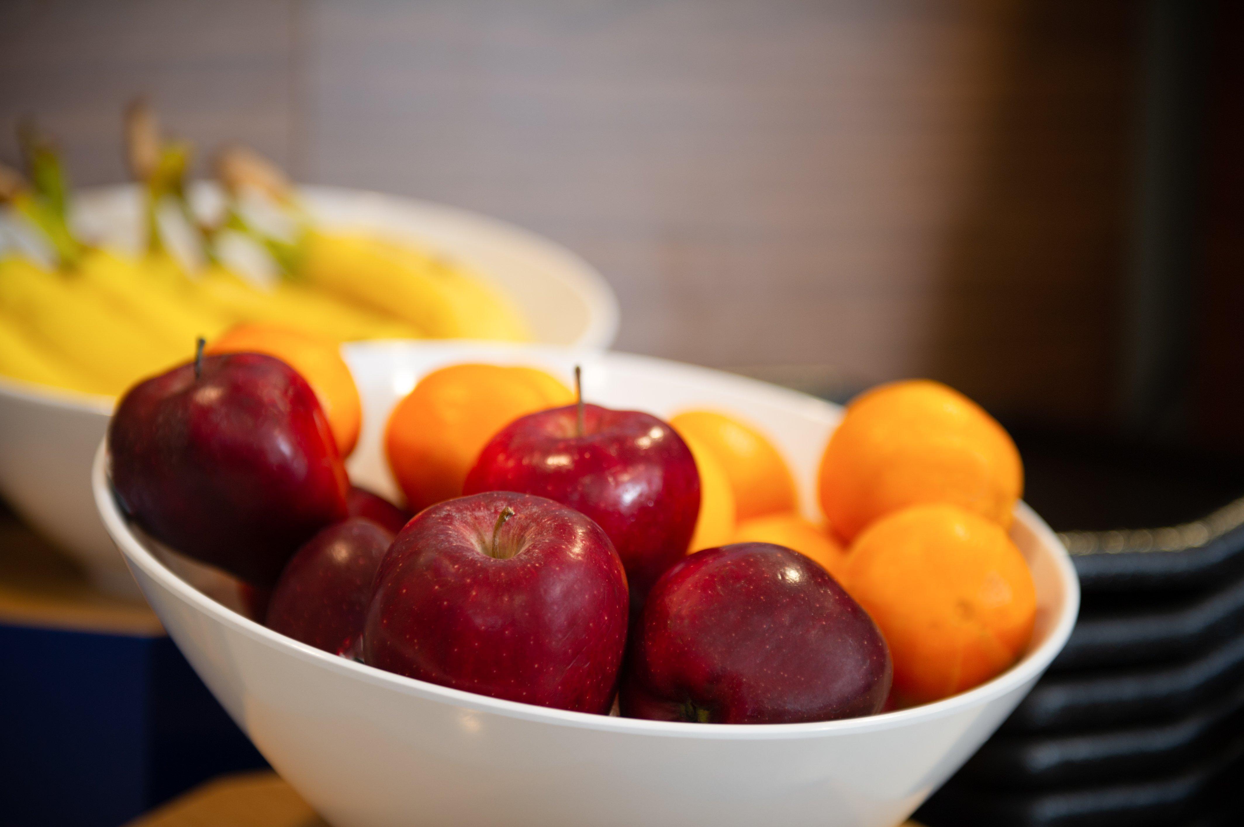 Holiday Inn Express & Suites Hayward By Ihg Екстер'єр фото
