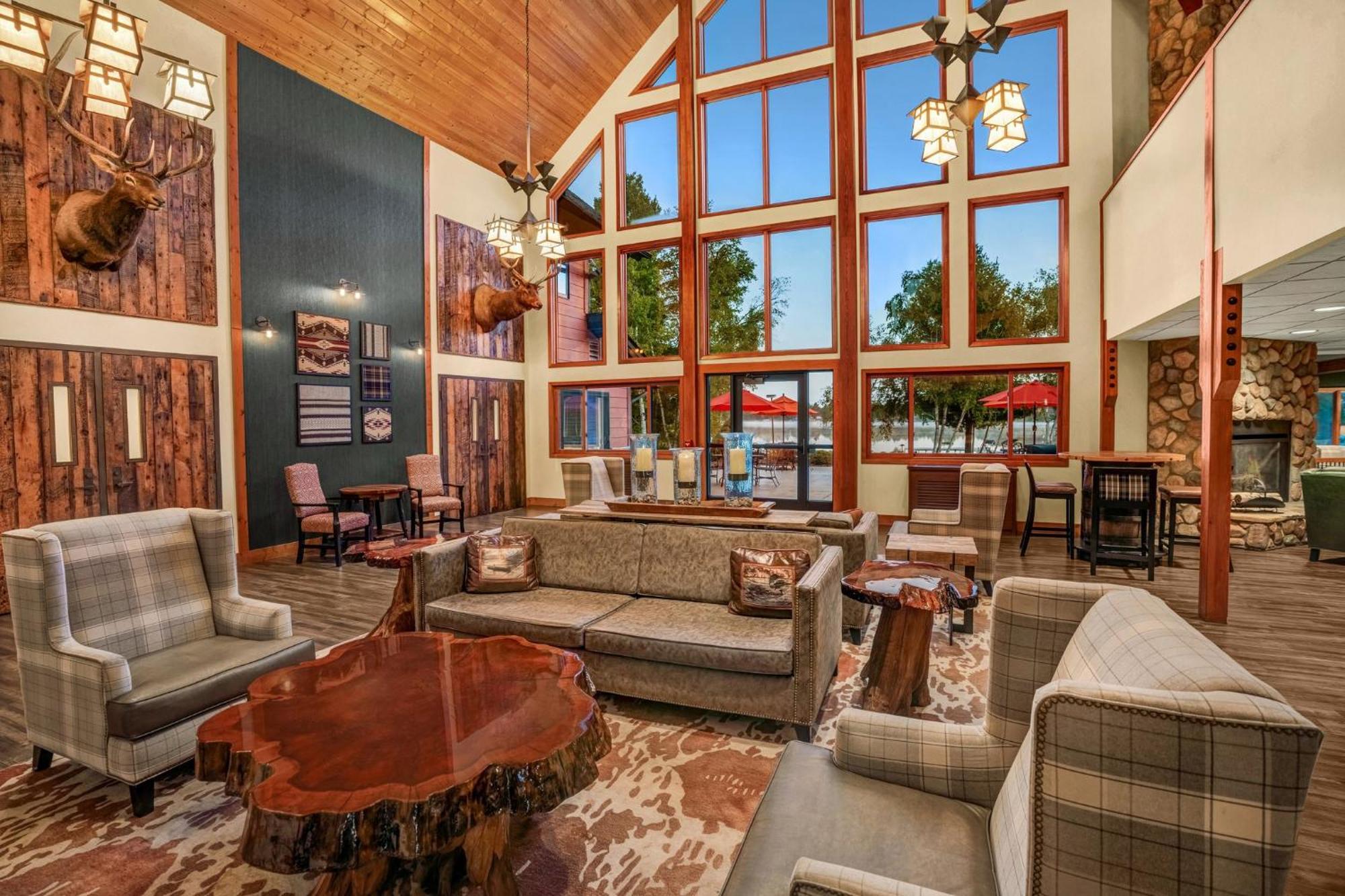 Holiday Inn Express & Suites Hayward By Ihg Екстер'єр фото