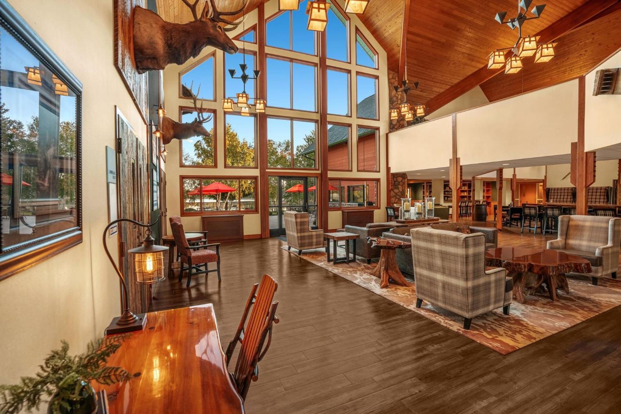 Holiday Inn Express & Suites Hayward By Ihg Екстер'єр фото