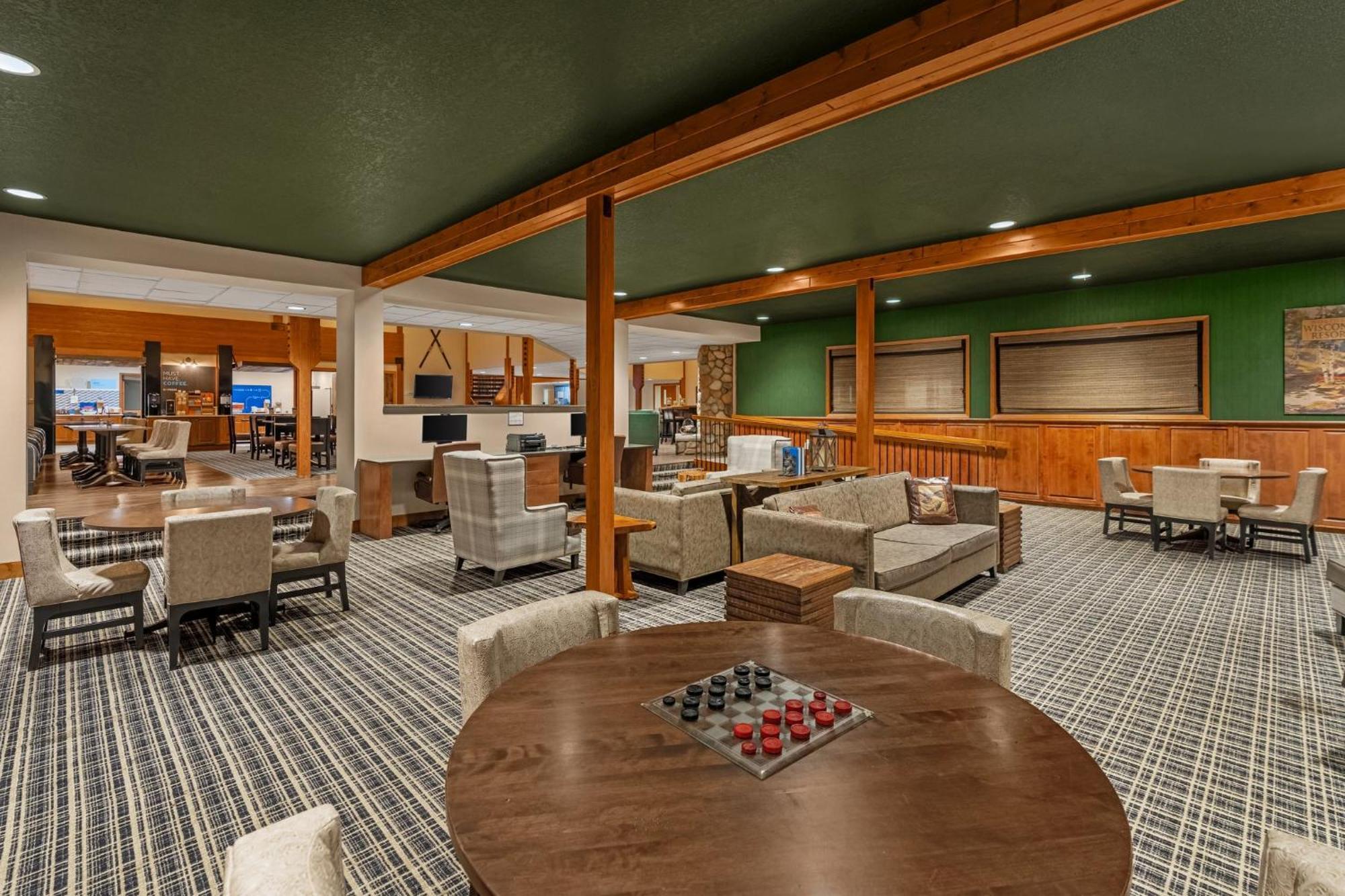 Holiday Inn Express & Suites Hayward By Ihg Екстер'єр фото